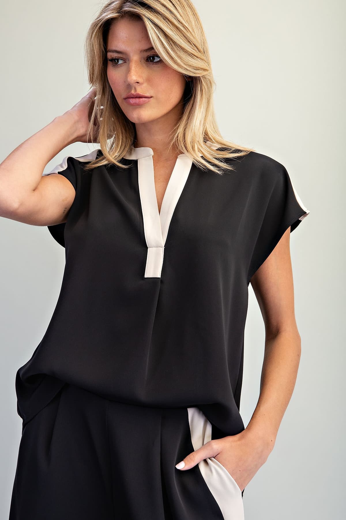 TK16794 - BLACK