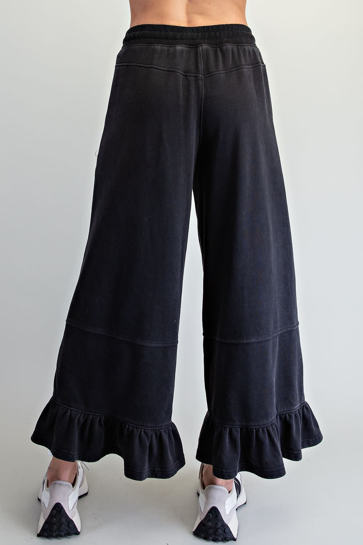 PH17007 - ASH BLACK
