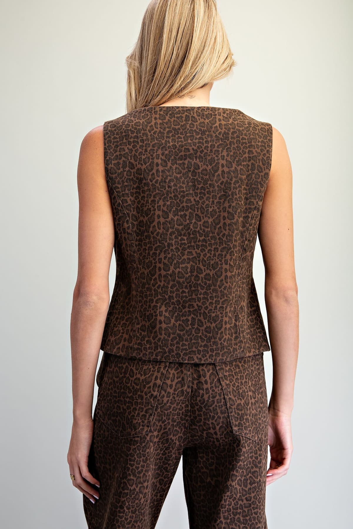 JH17504 - LEOPARD