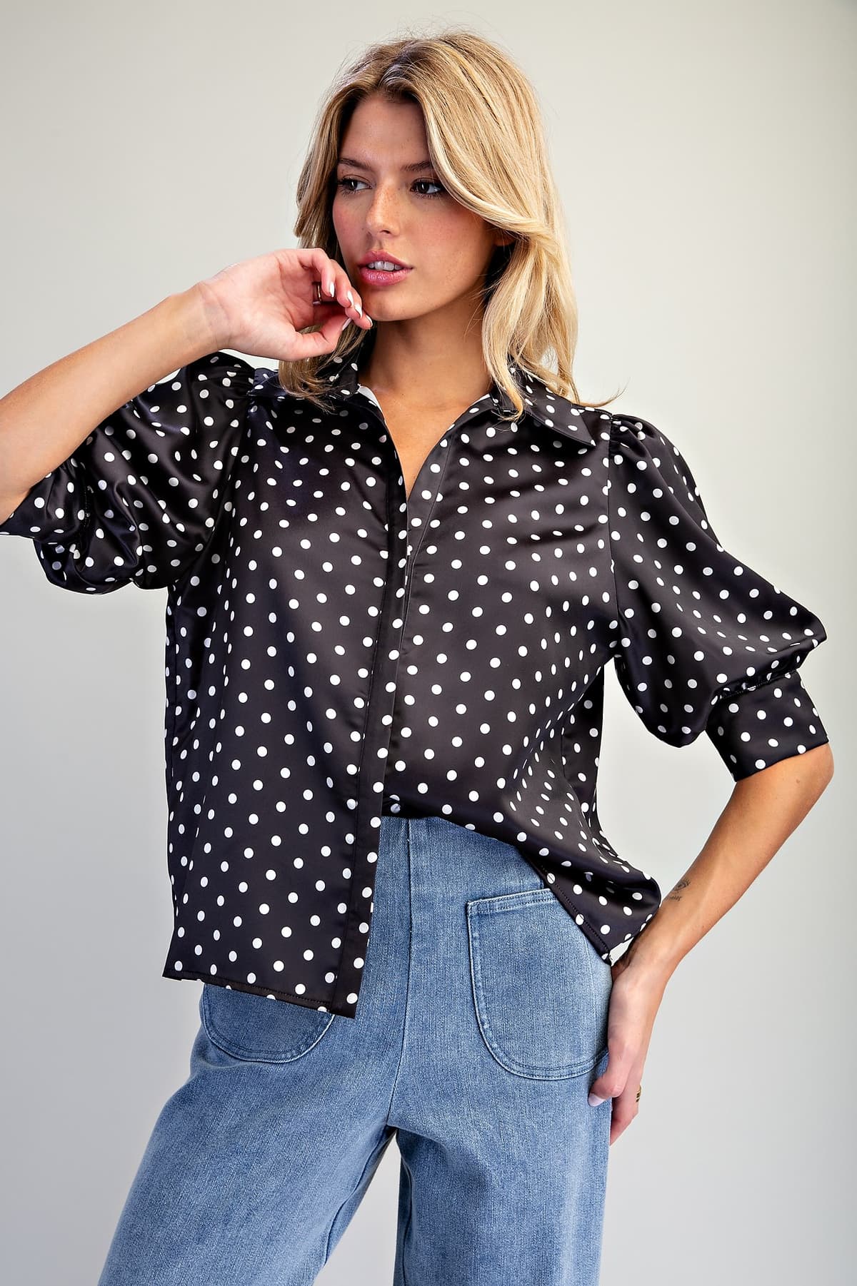 TH17310 - BLACK