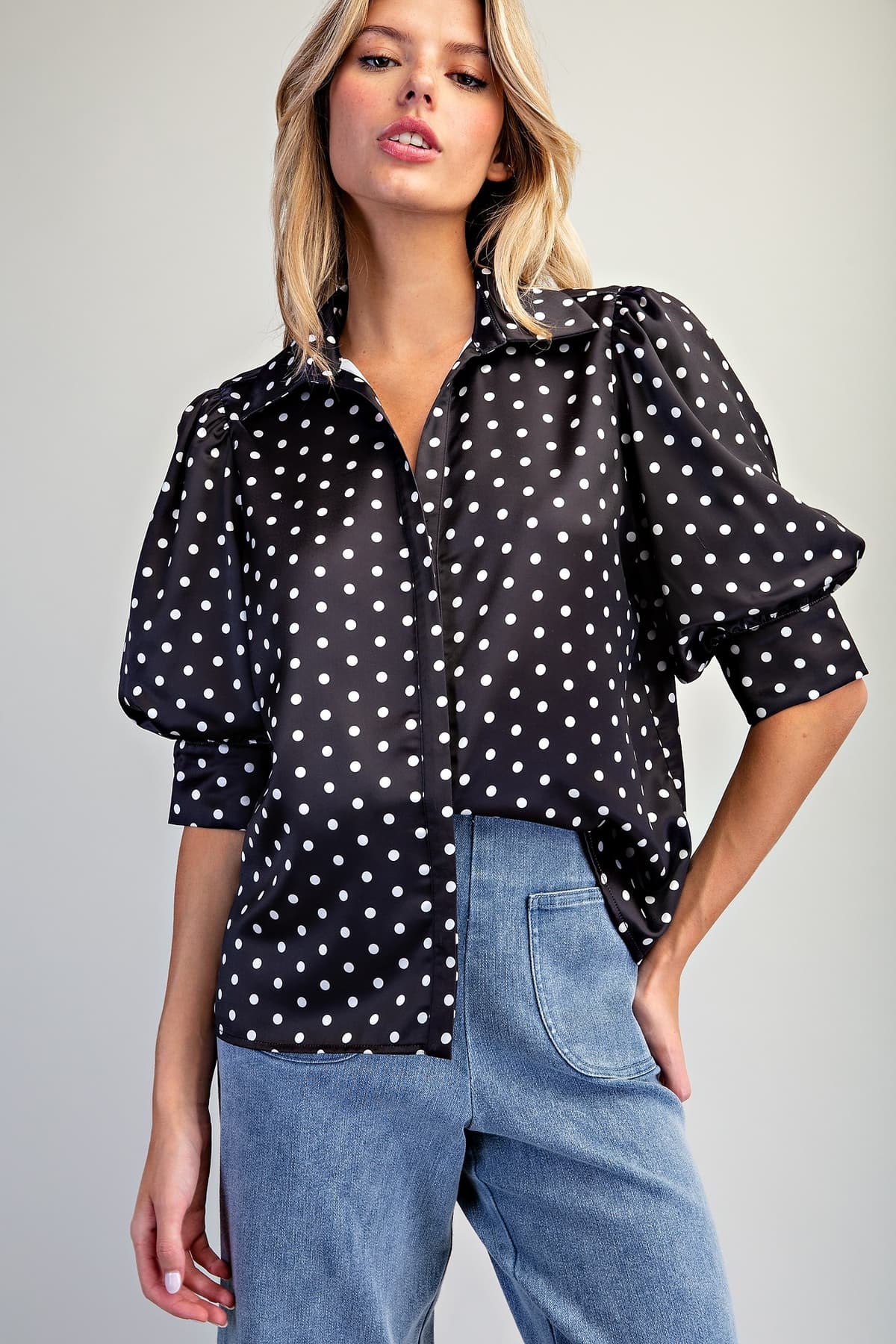 TH17310 - BLACK