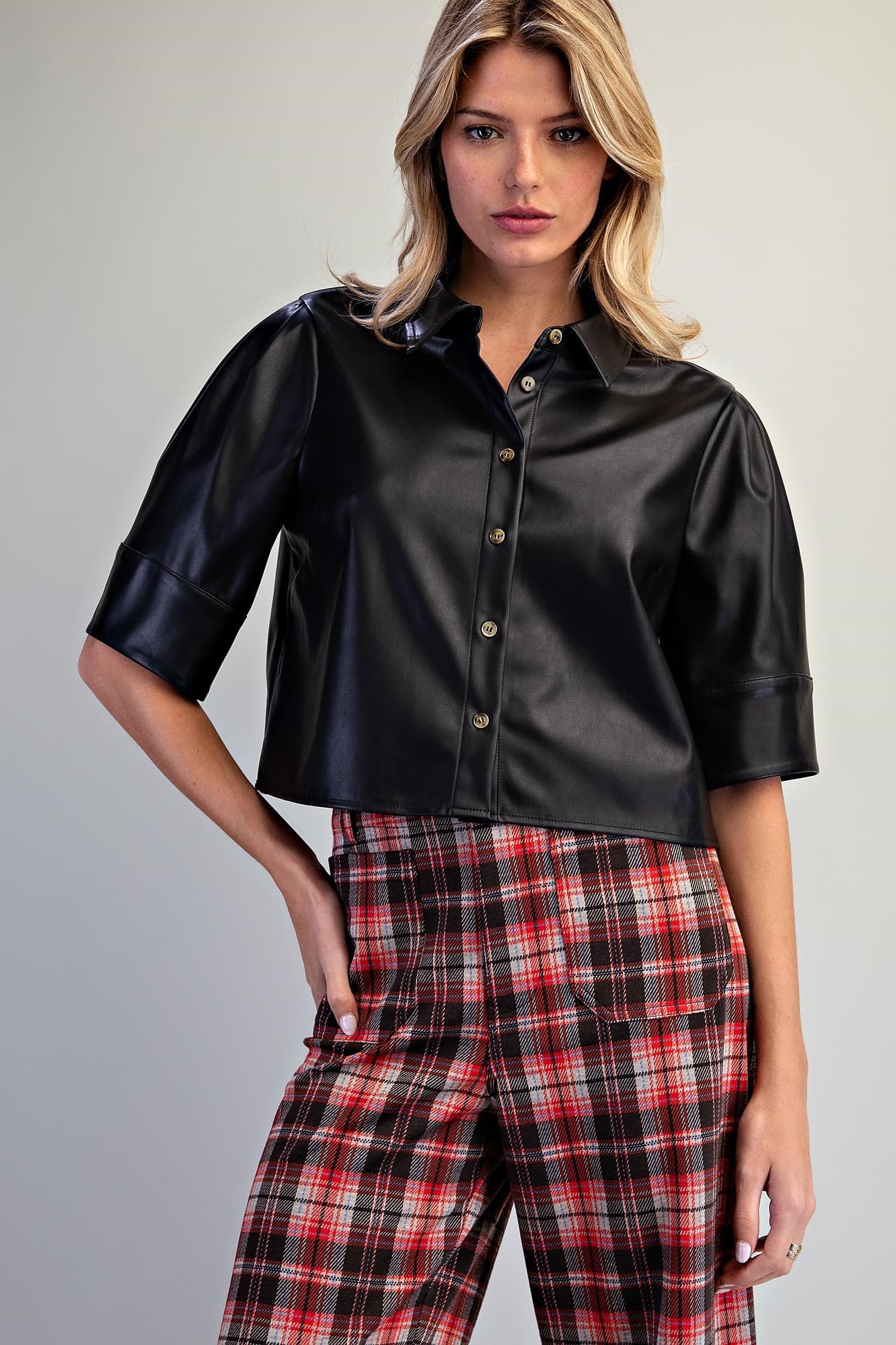 TK16657 - BLACK