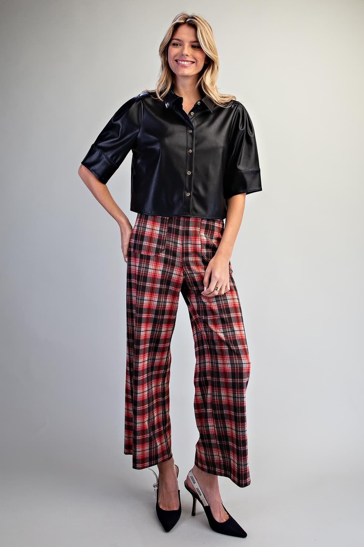 TK16657 - BLACK