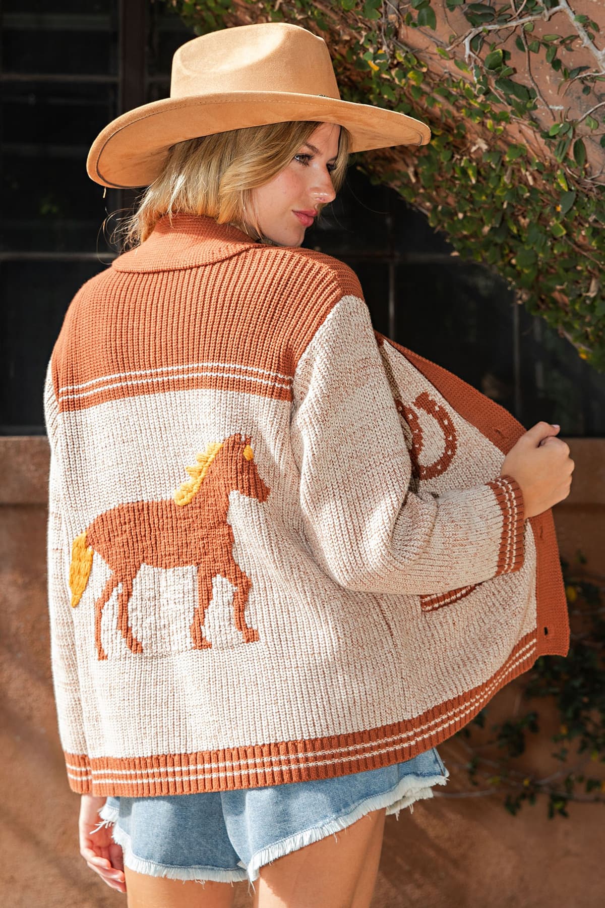 SJH17340 - CINNAMON