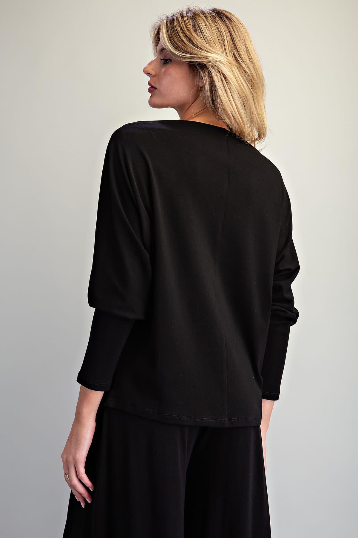 TK16999 - BLACK