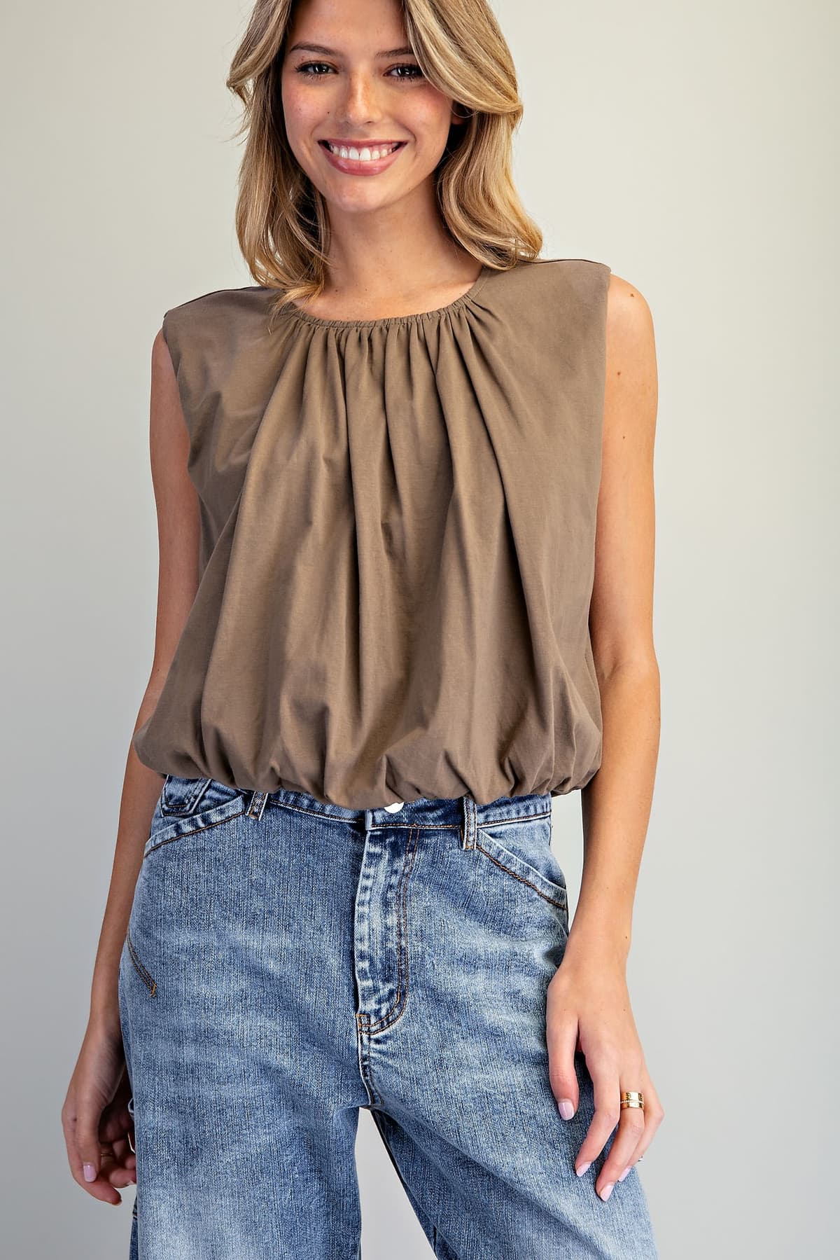 TK16905 - OLIVE