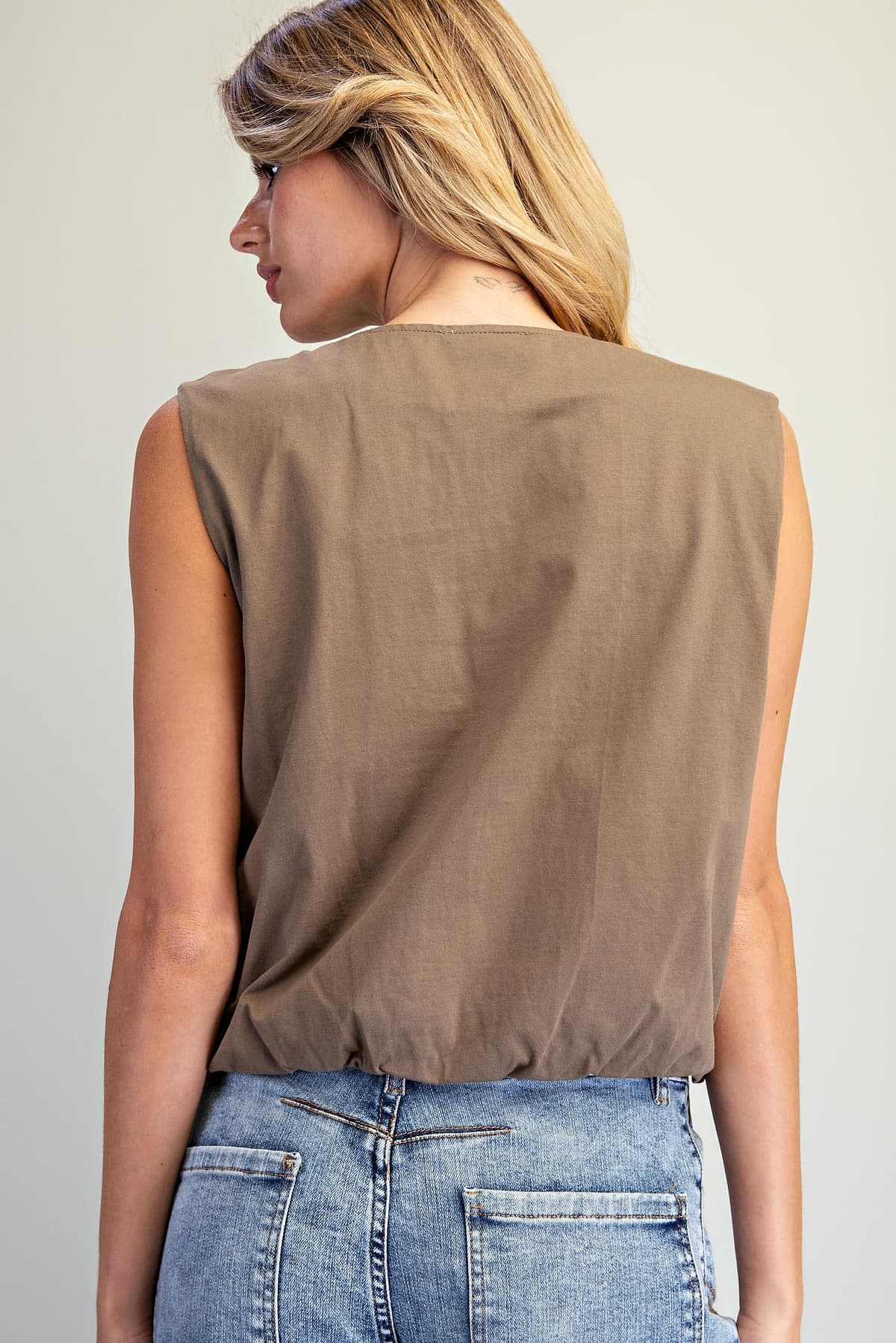 TK16905 - OLIVE