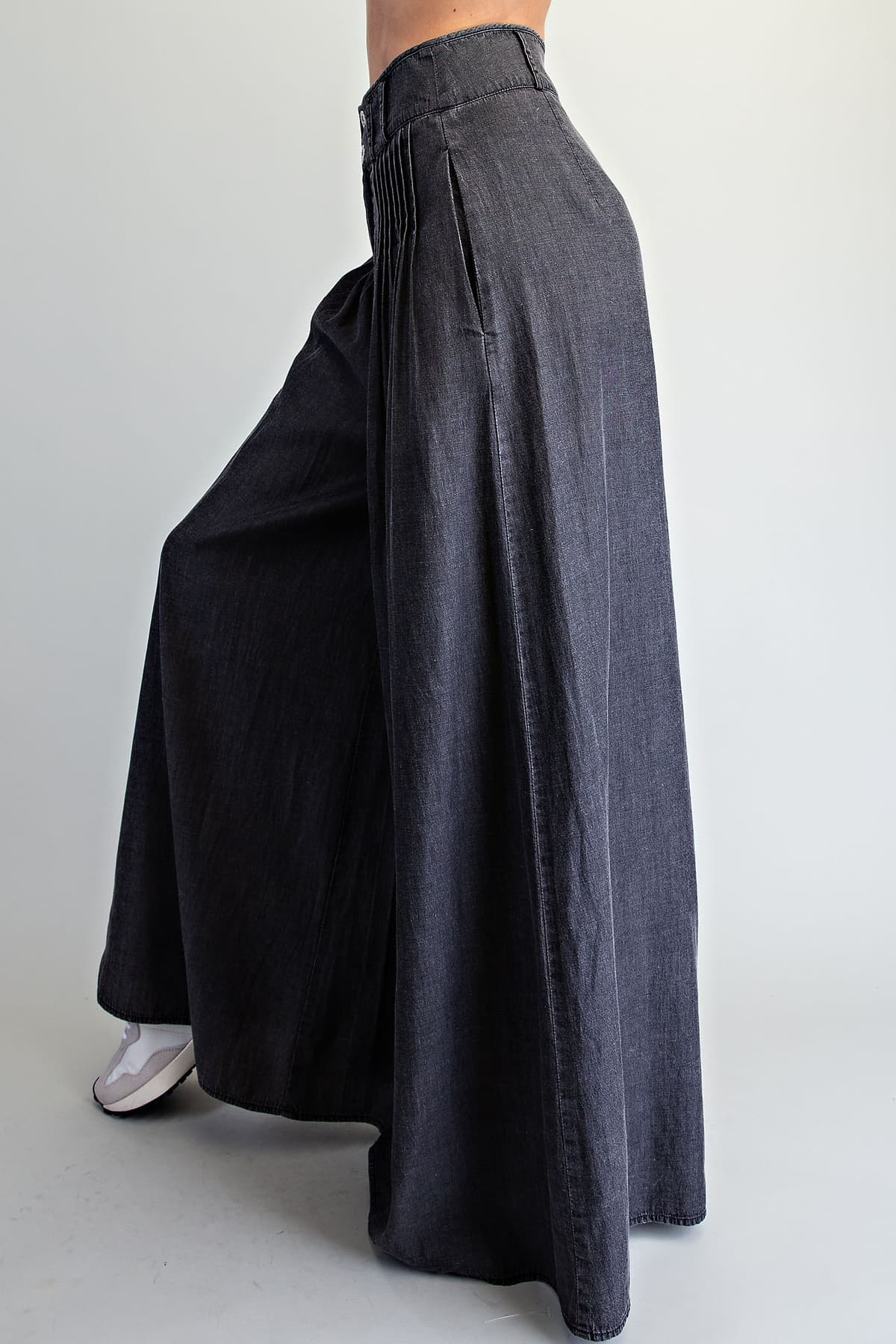 PK18004 - BLACK DENIM