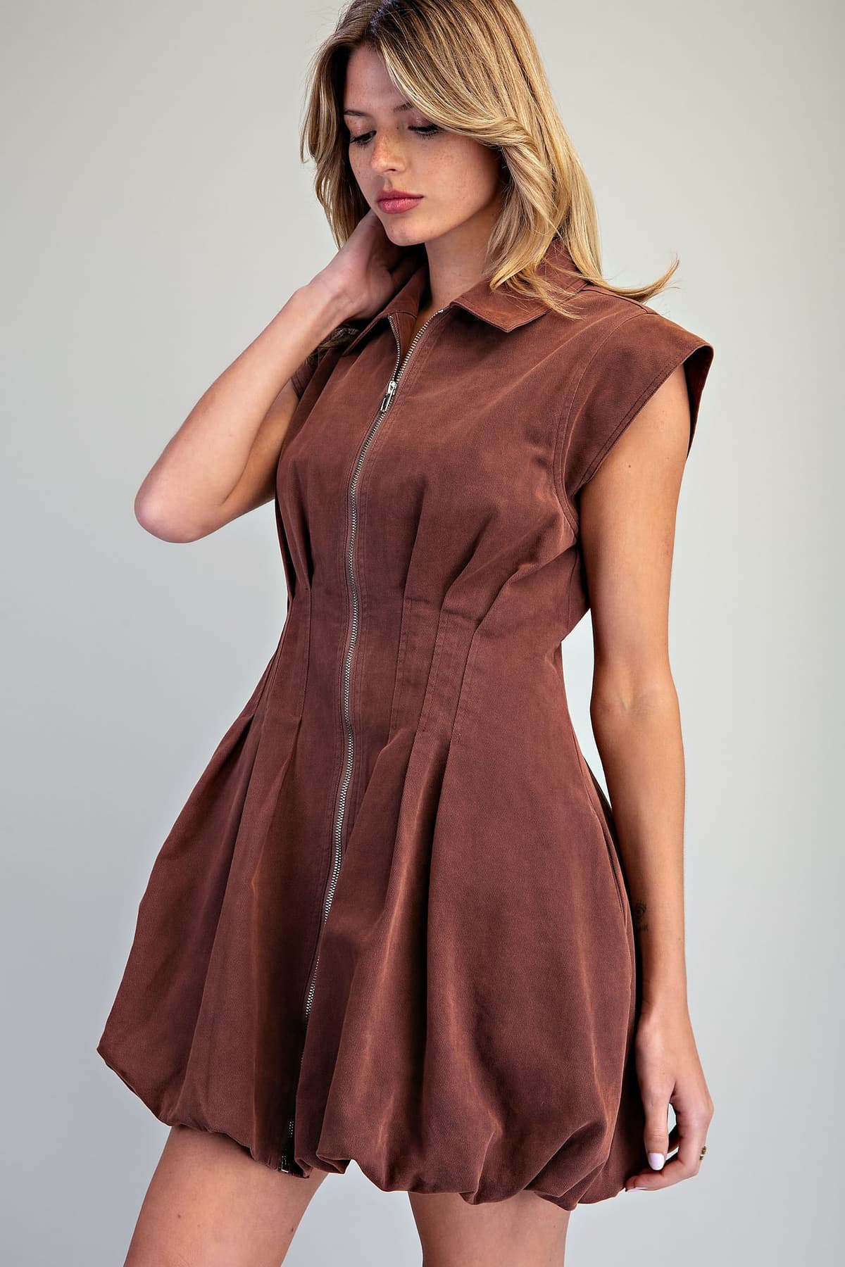 DH17146 - CHERRYWOOD