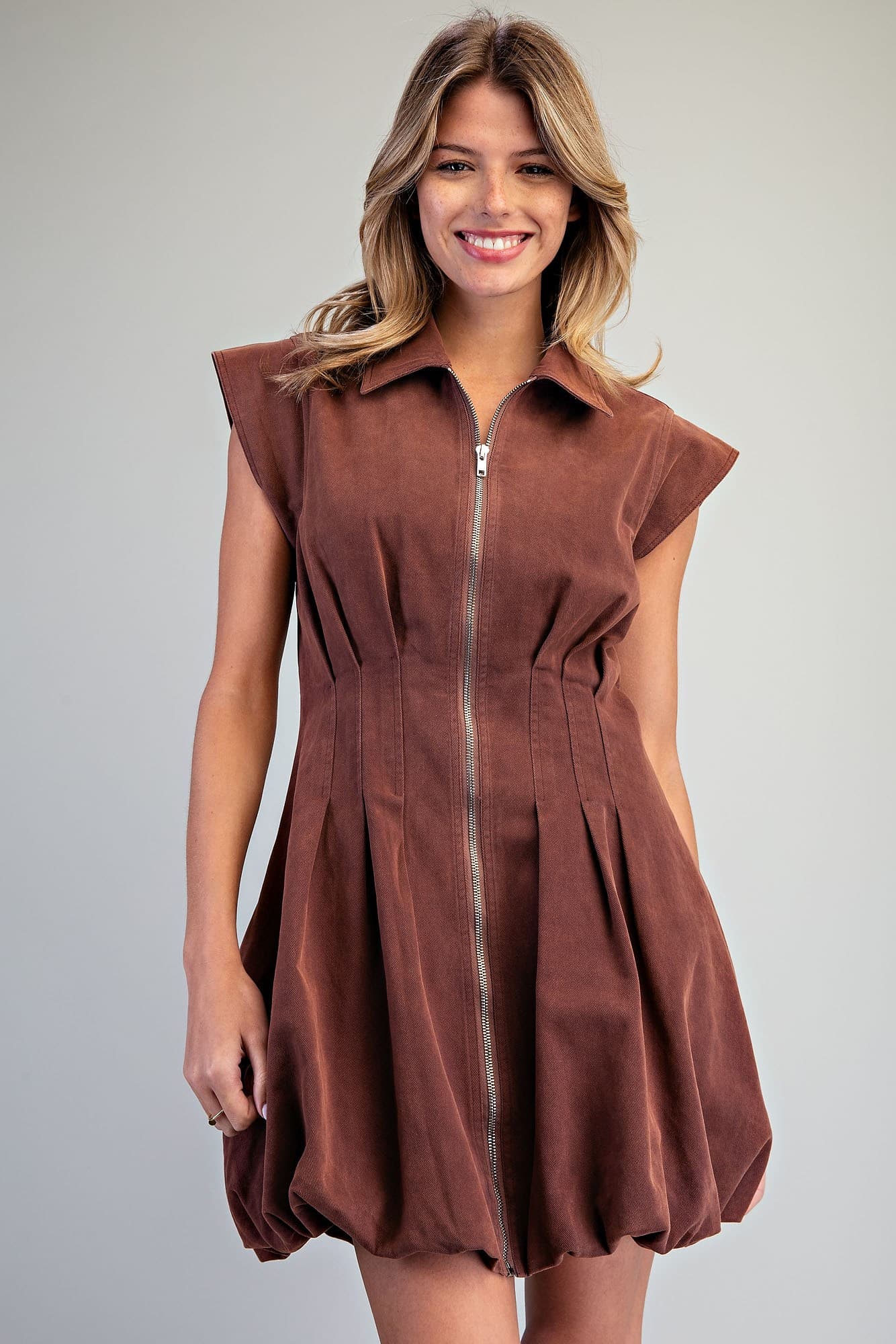 DH17146 - CHERRYWOOD