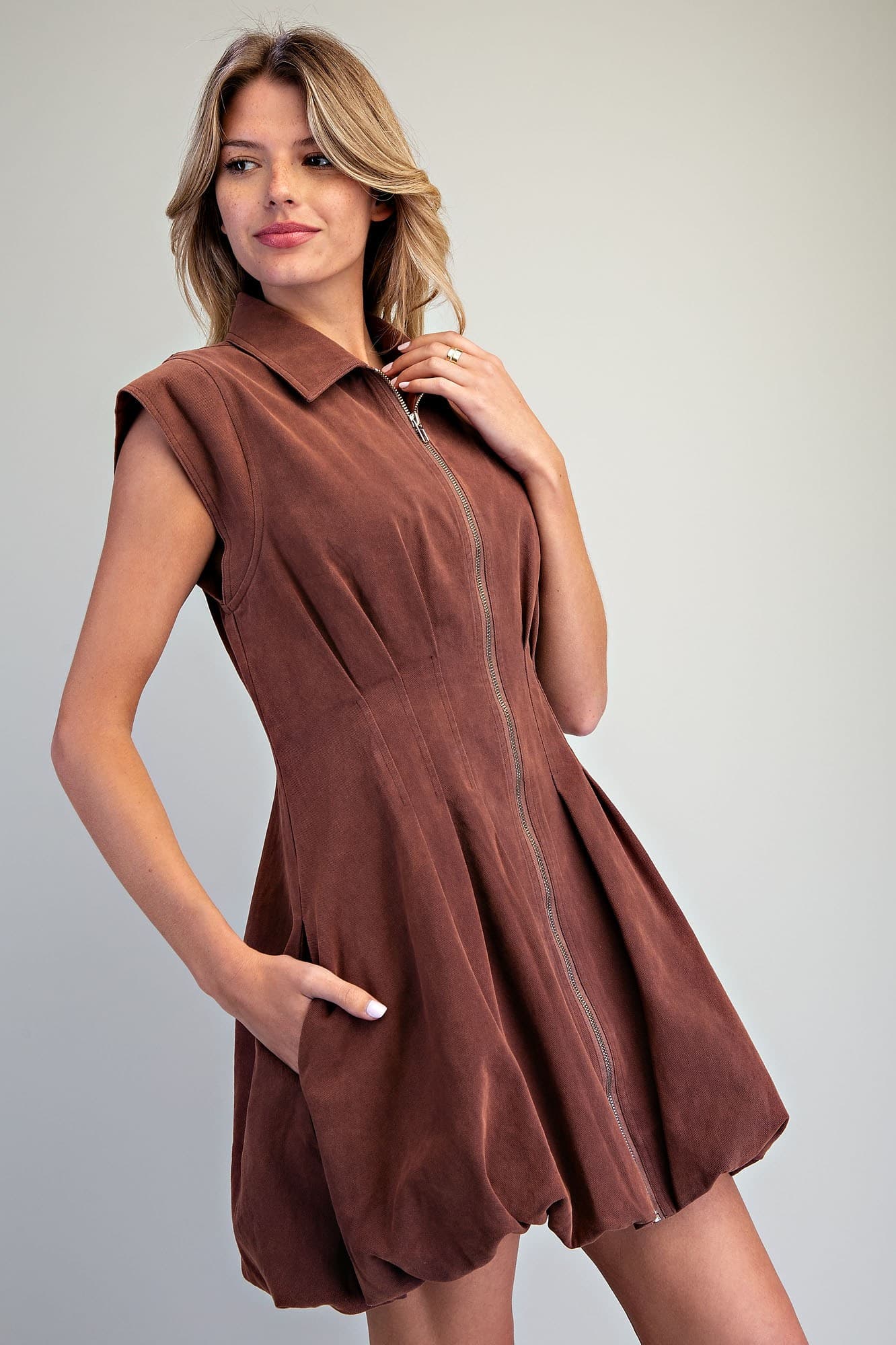 DH17146 - CHERRYWOOD