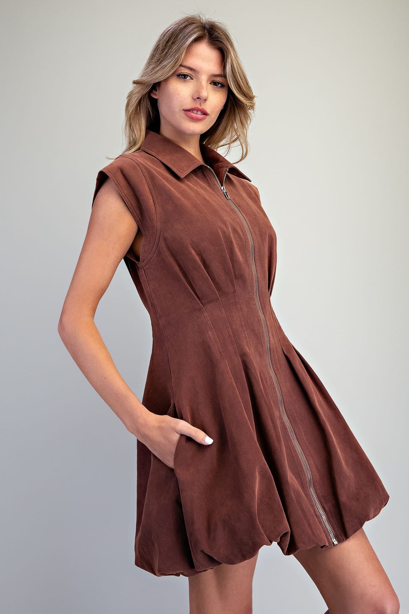 DH17146 - CHERRYWOOD