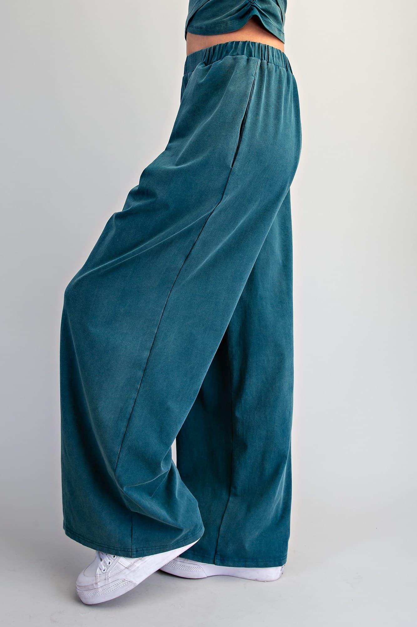 PK16896 - TEAL