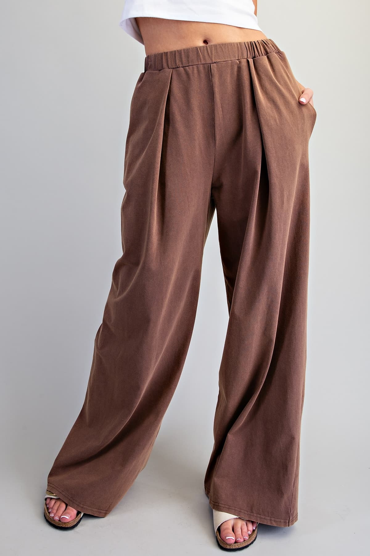 PK16896 - BROWN