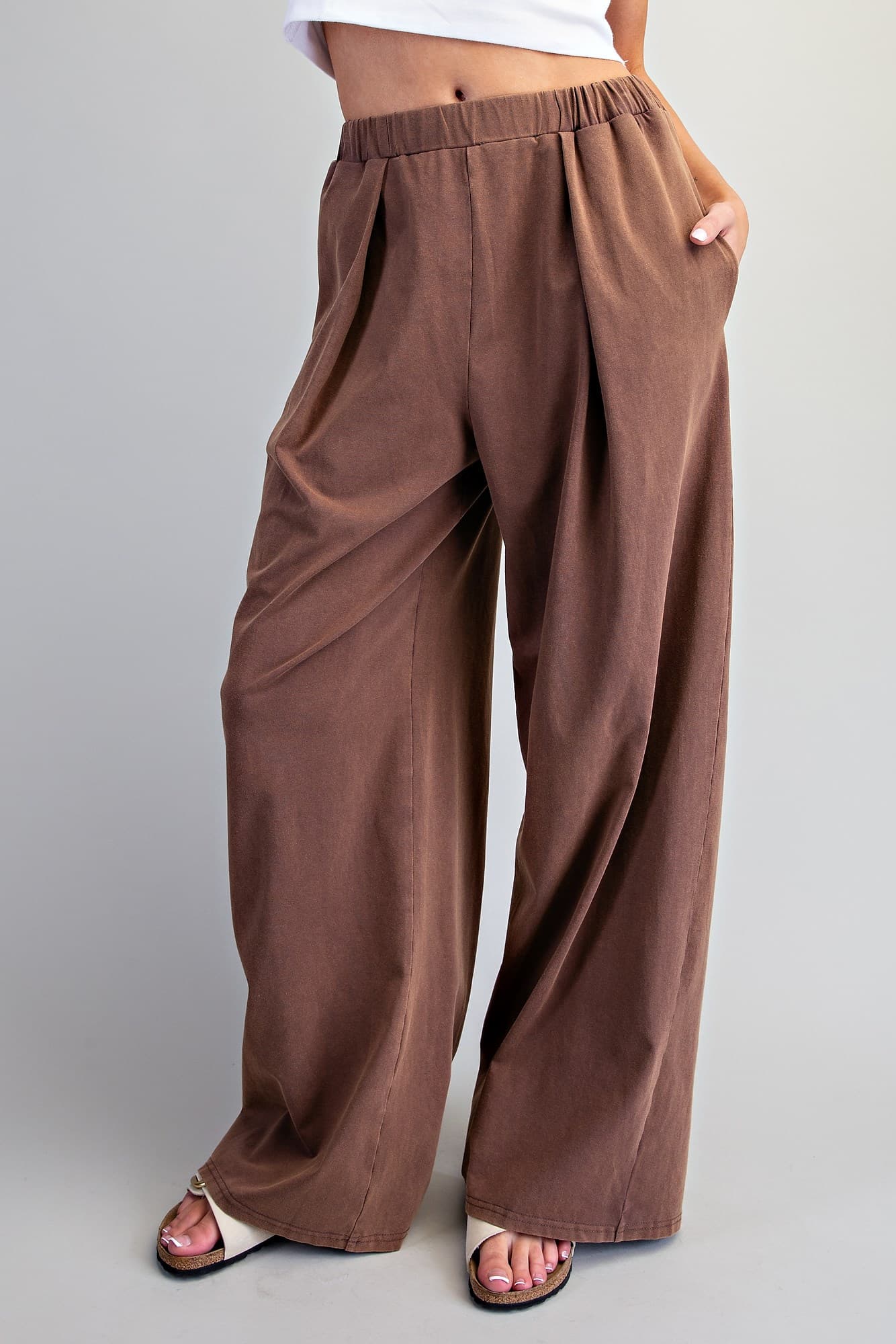 PK16896 - BROWN