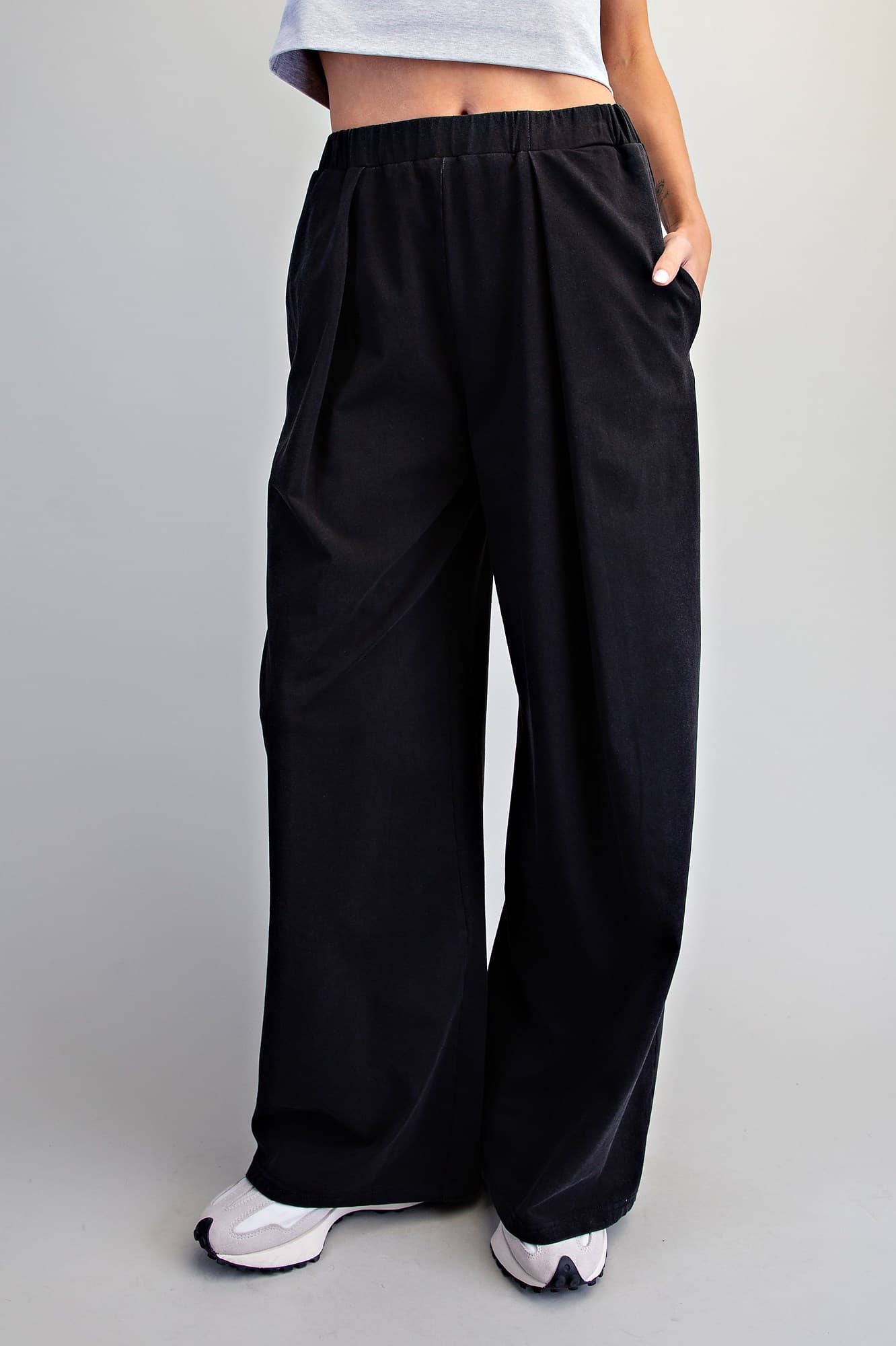PK16896 - ASH BLACK