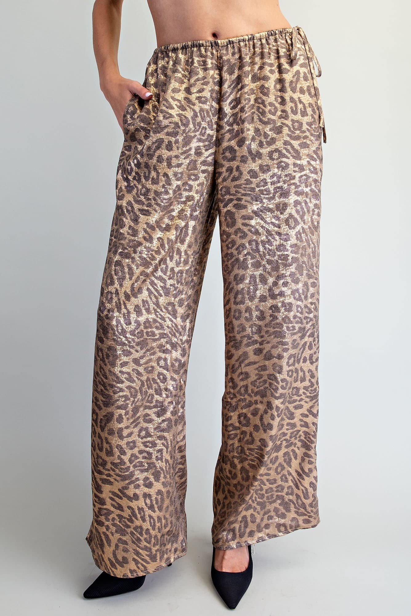 PH15864 - GOLDEN LEOPARD