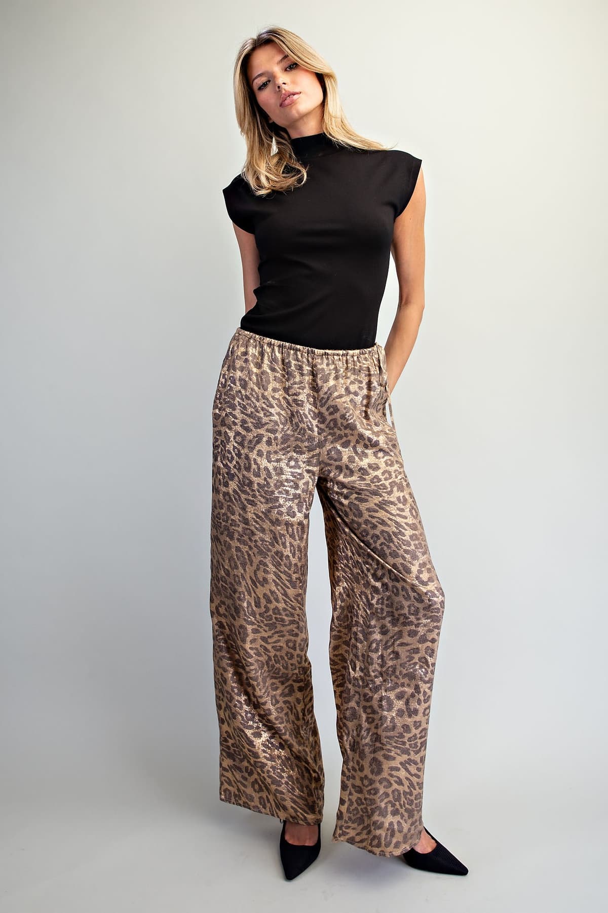 PH15864 - GOLDEN LEOPARD