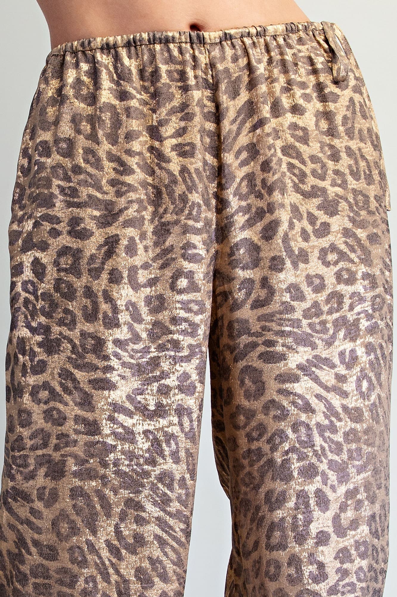 PH15864 - GOLDEN LEOPARD