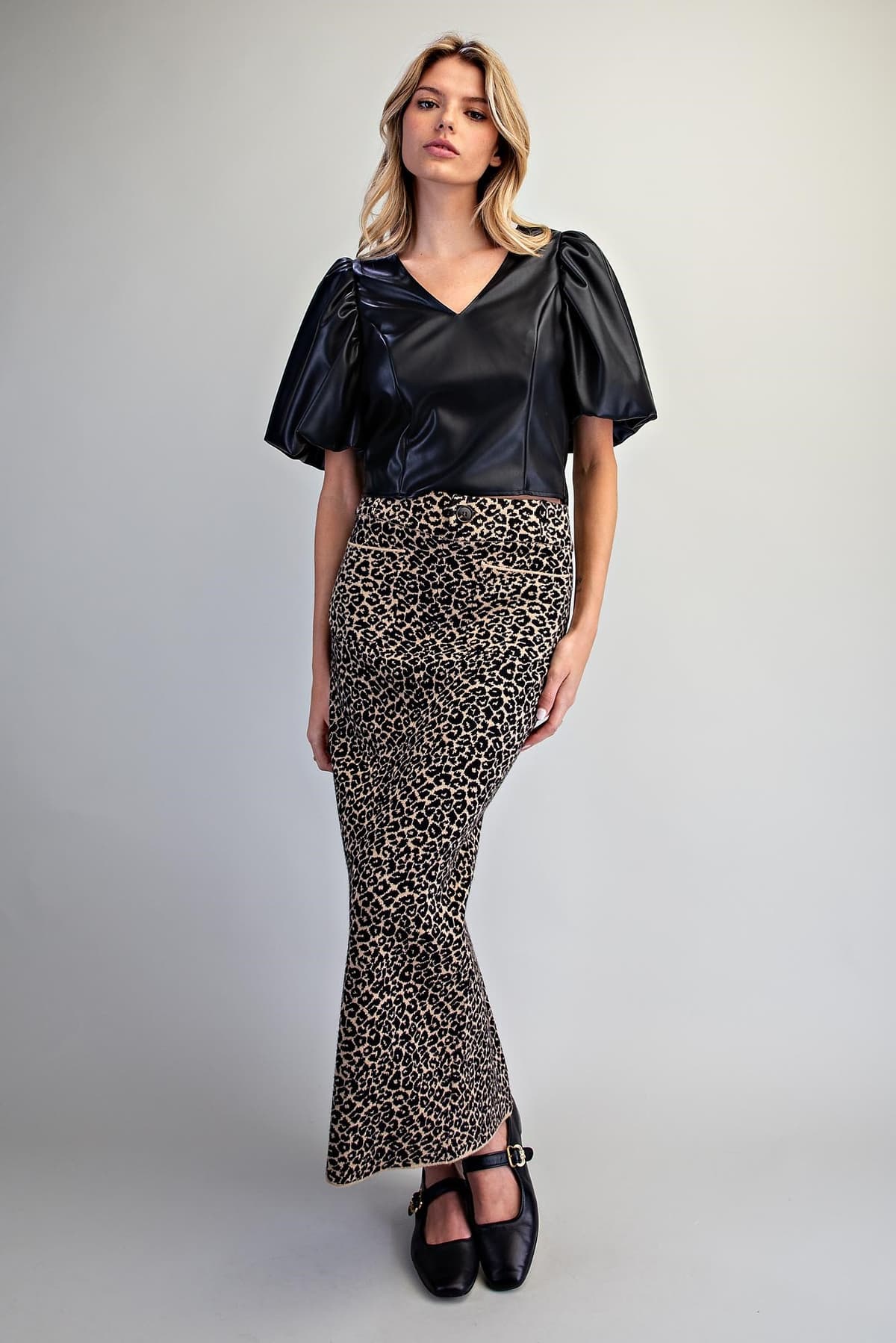 TK16846 - BLACK