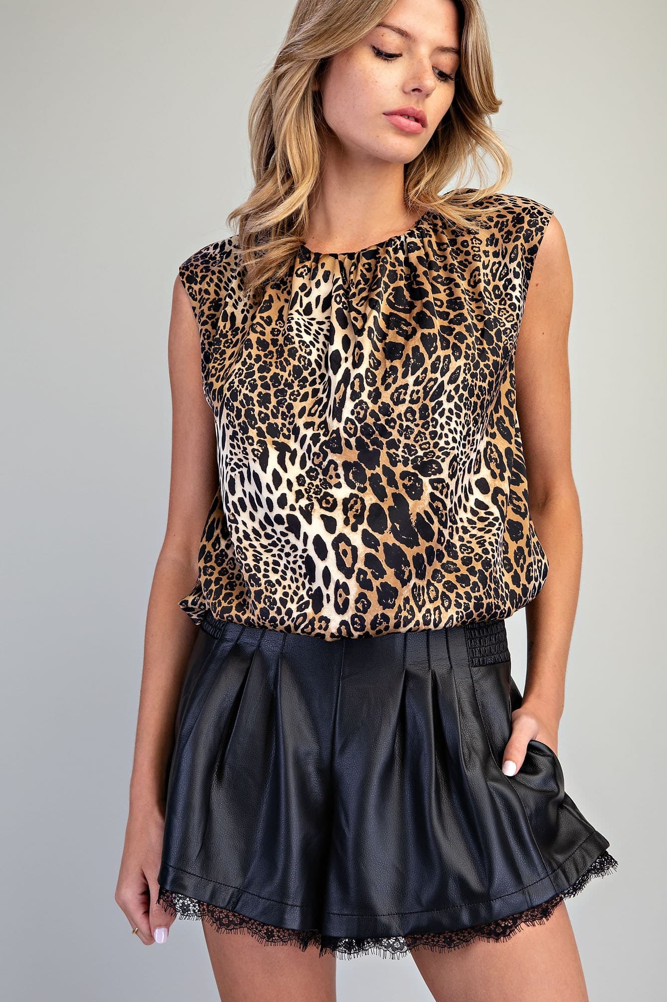 TK16901 - LEOPARD