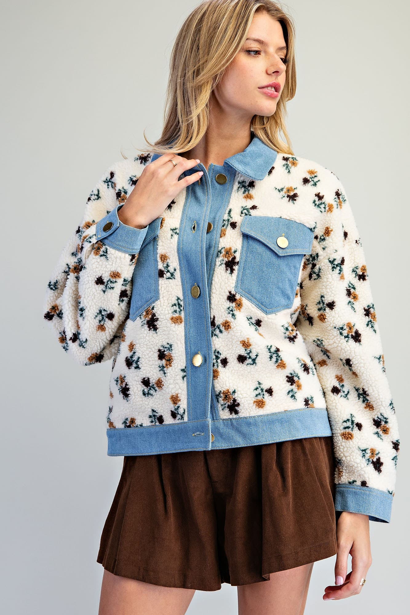 JH17221 - IVORY FOREST