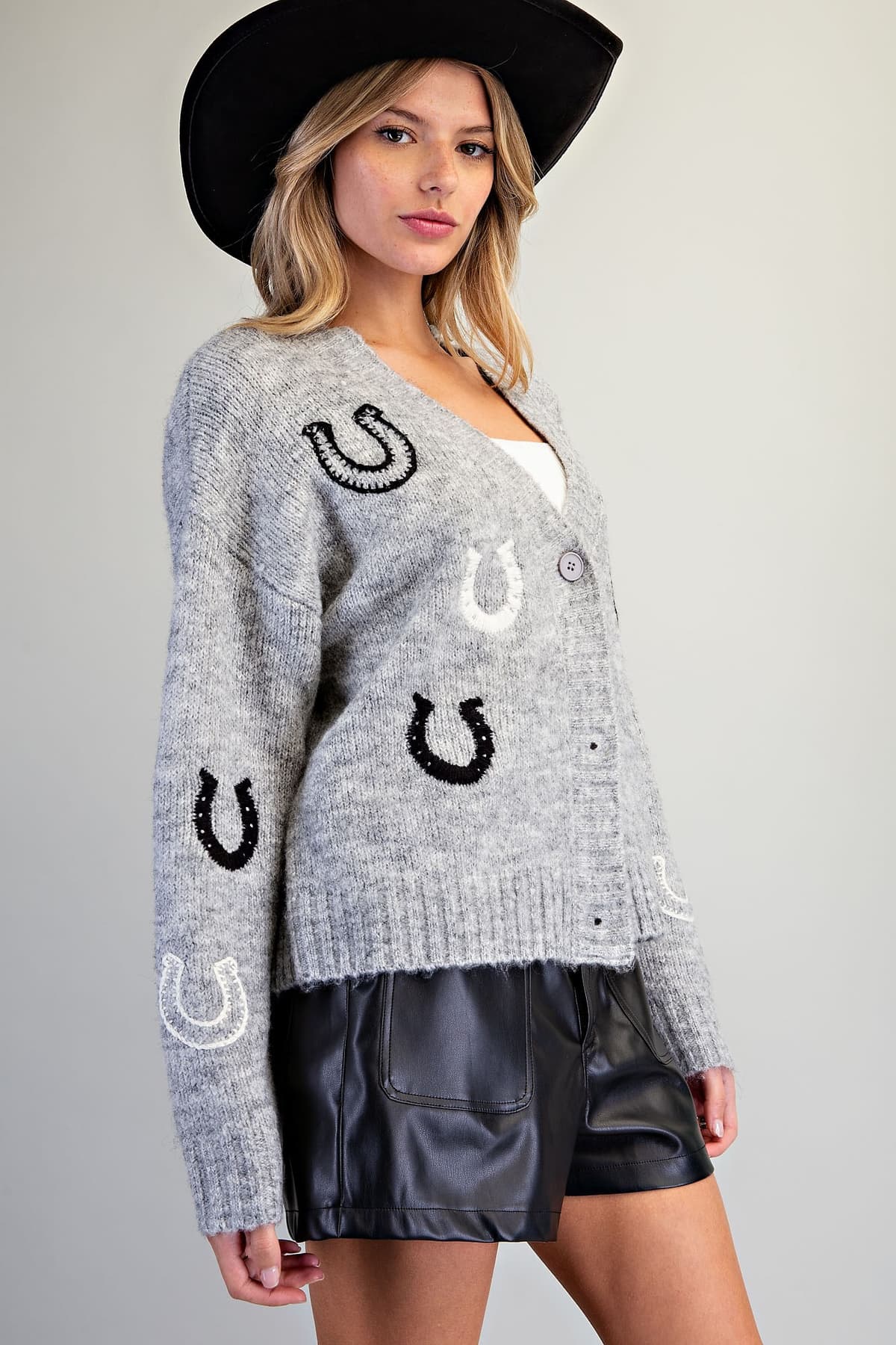 SJH15908 - H.GREY