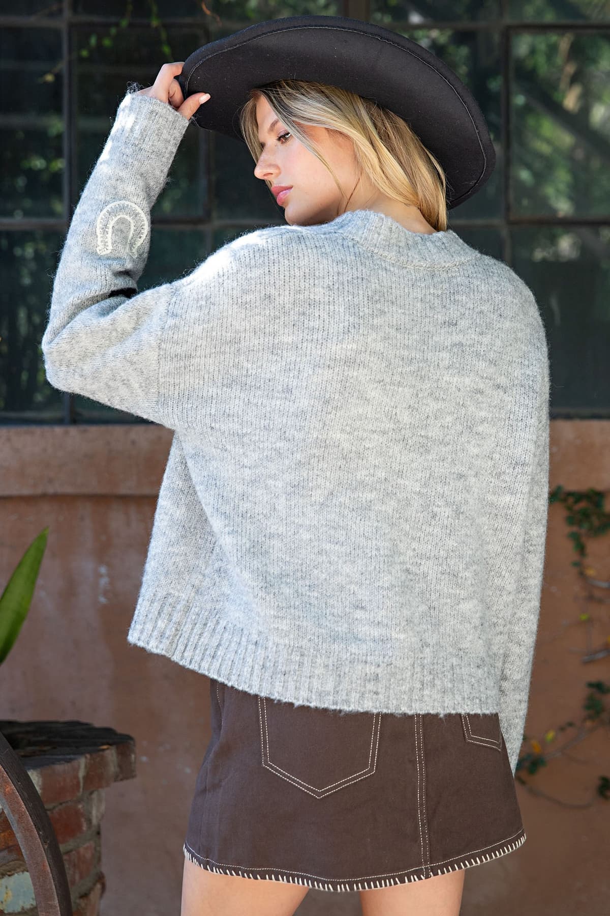 SJH15908 - H.GREY