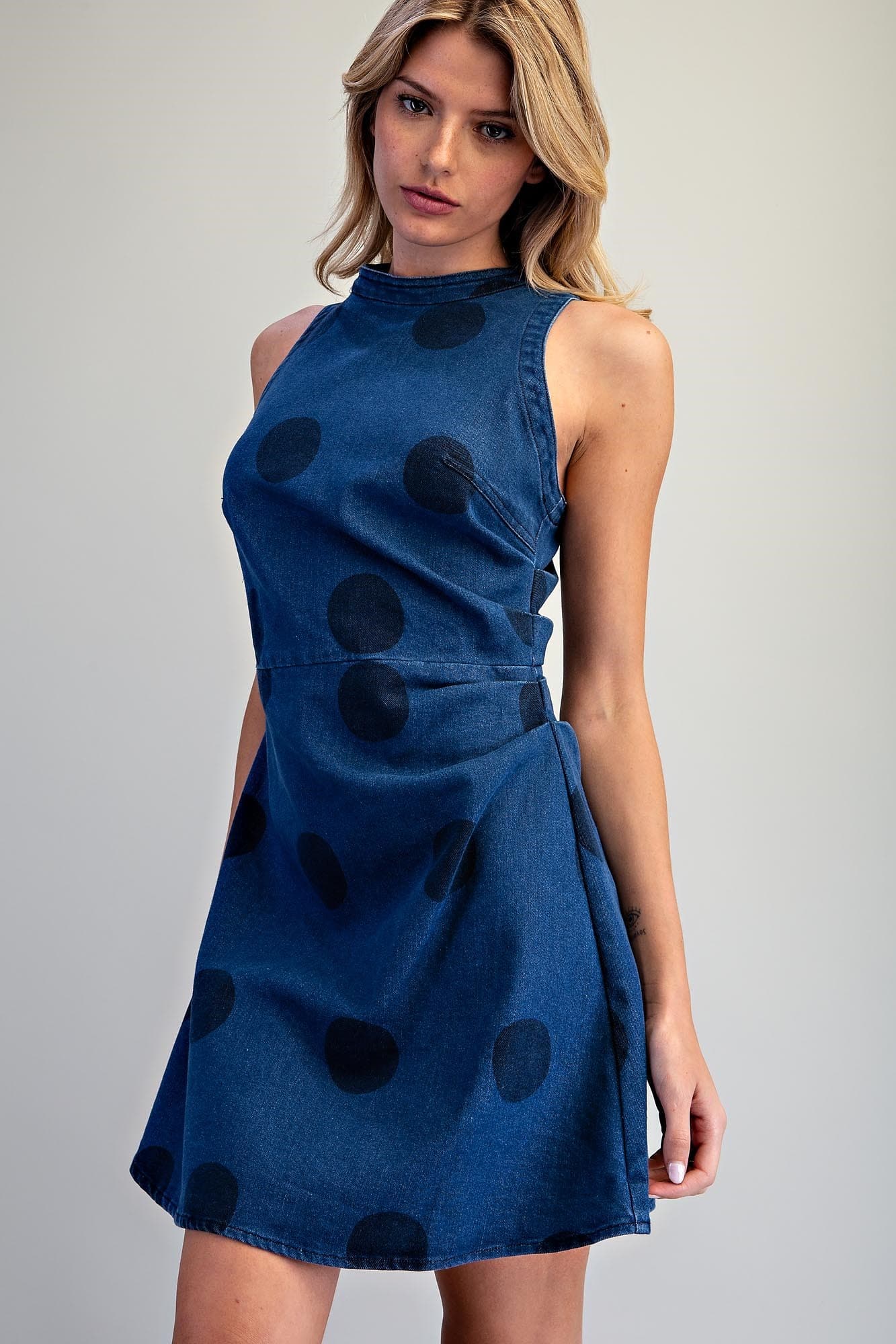 DH17338 - DENIM