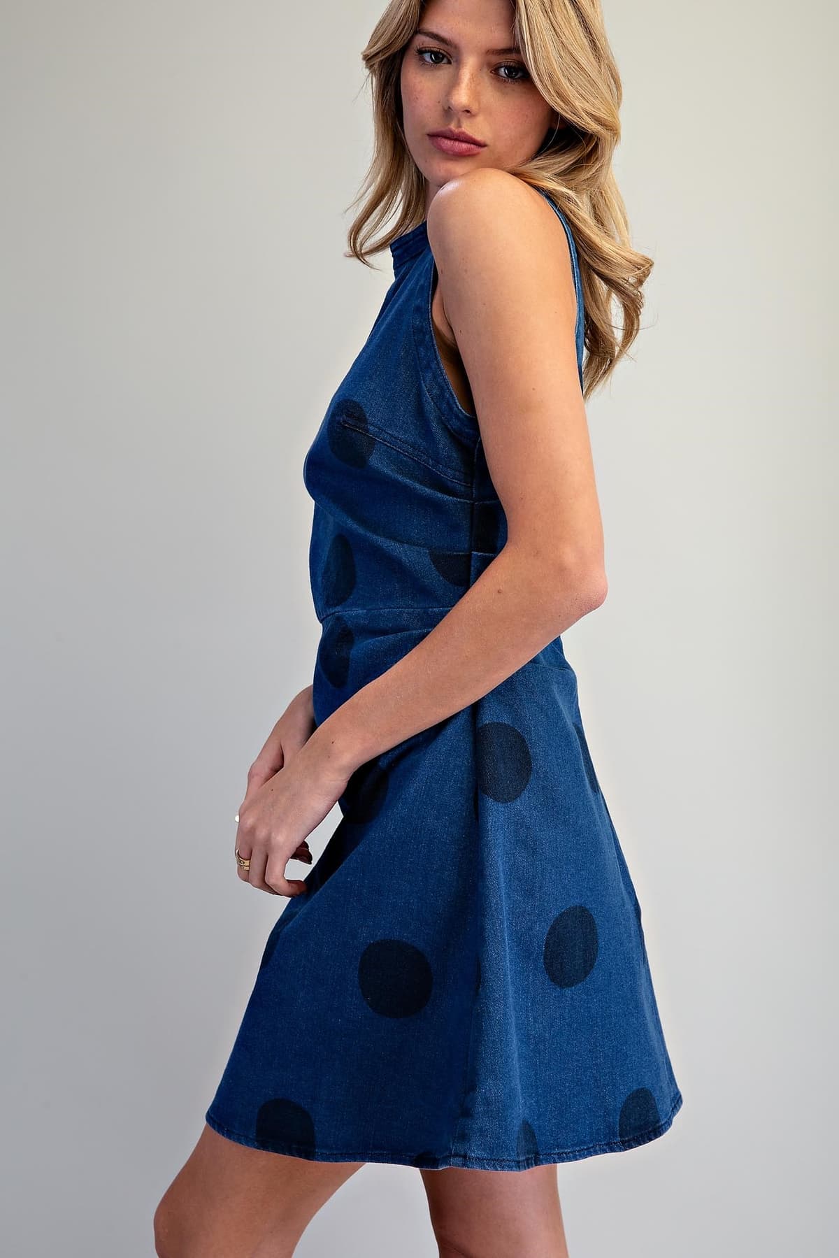 DH17338 - DENIM