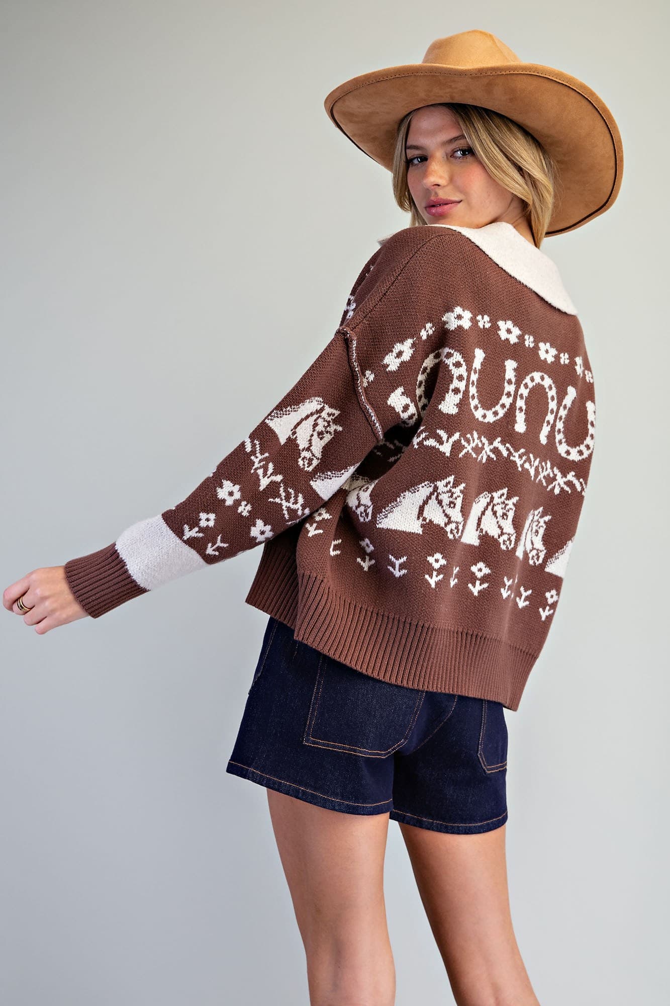 SJH15924 - BROWNIE