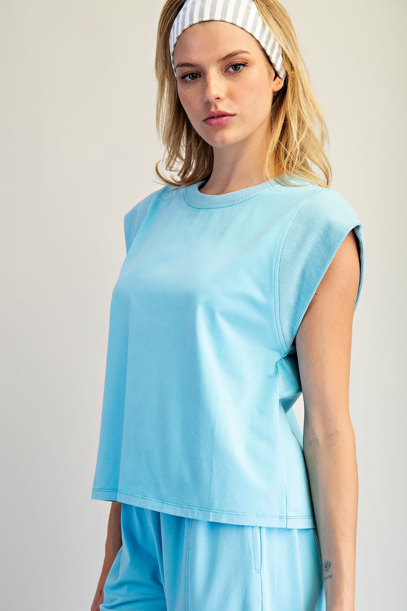 TK16571 - OASIS BLUE