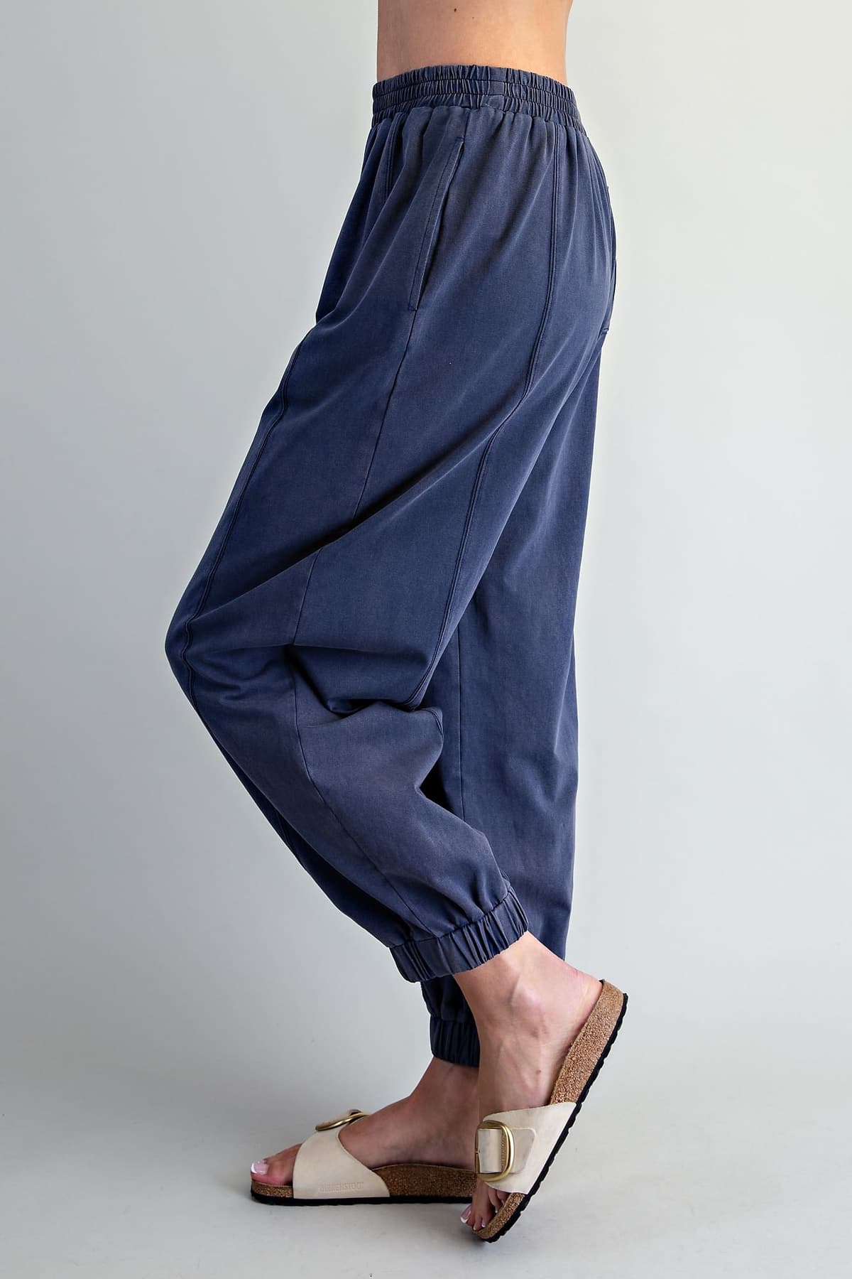PK16713 - INDIGO