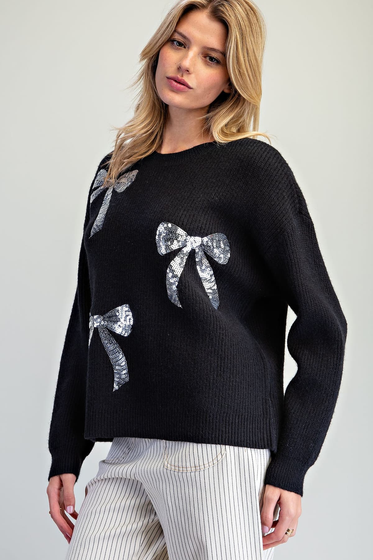 SH15918 - BLACK