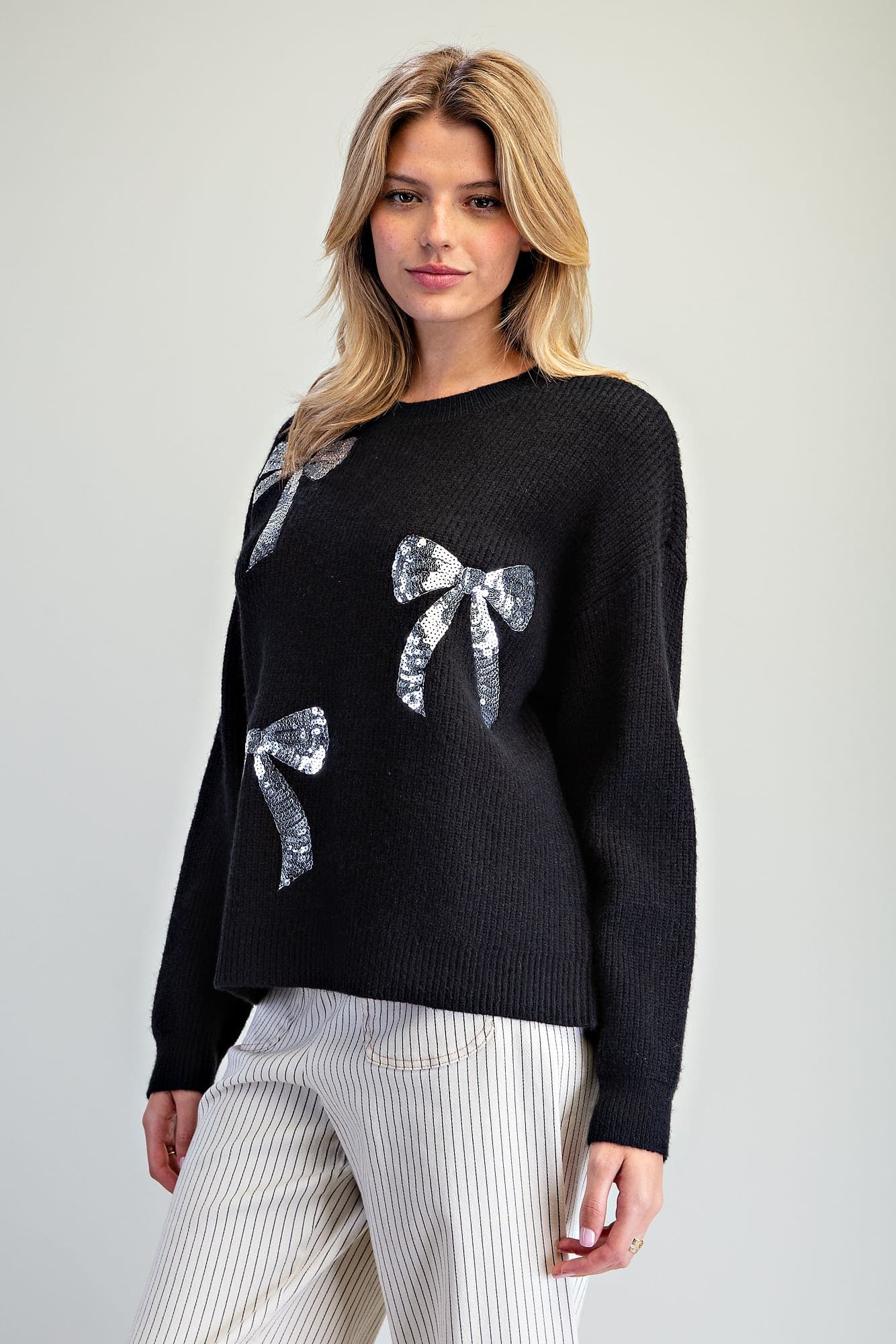 SH15918 - BLACK