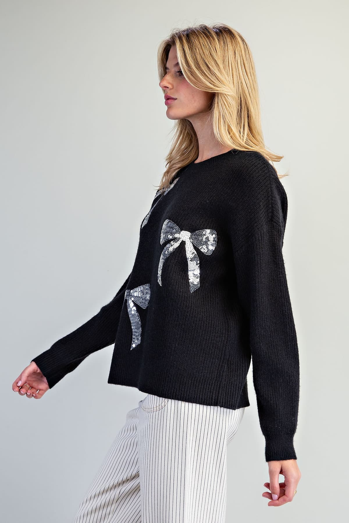 SH15918 - BLACK