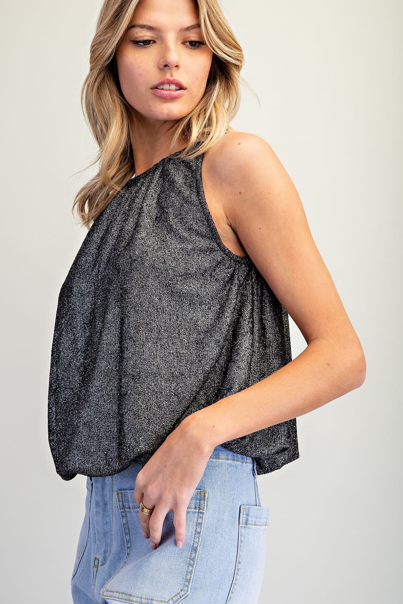 TK18020 - BLACK