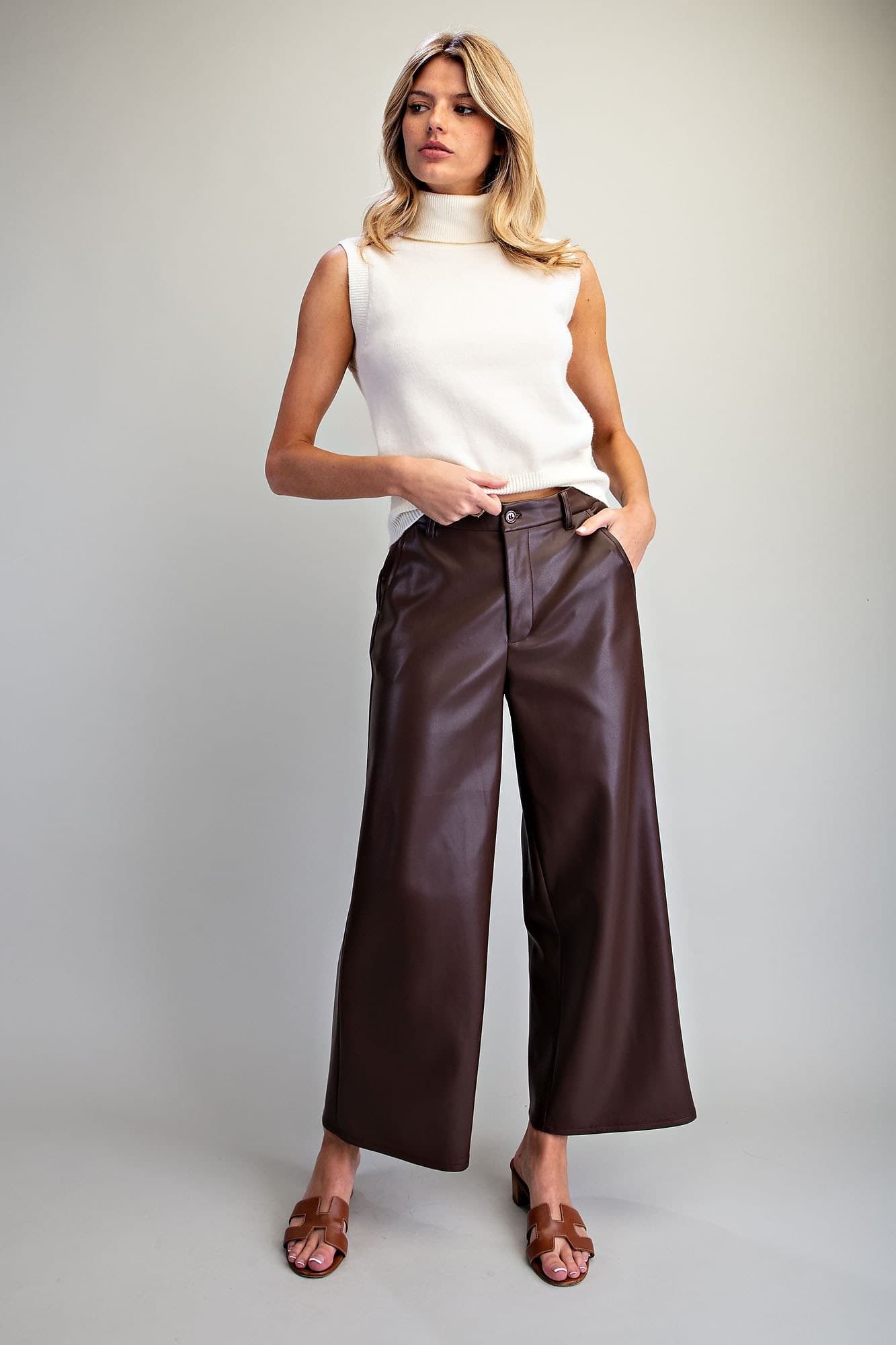 PK16843 - BARK BROWN