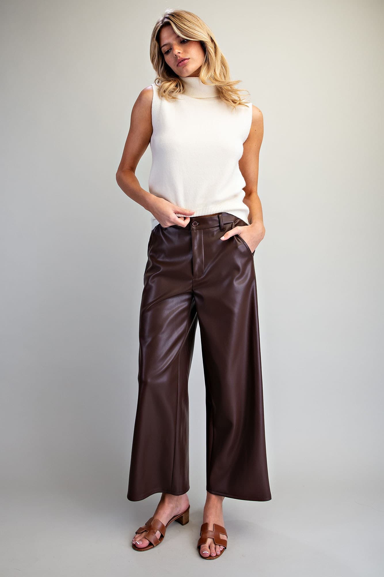 PK16843 - BARK BROWN