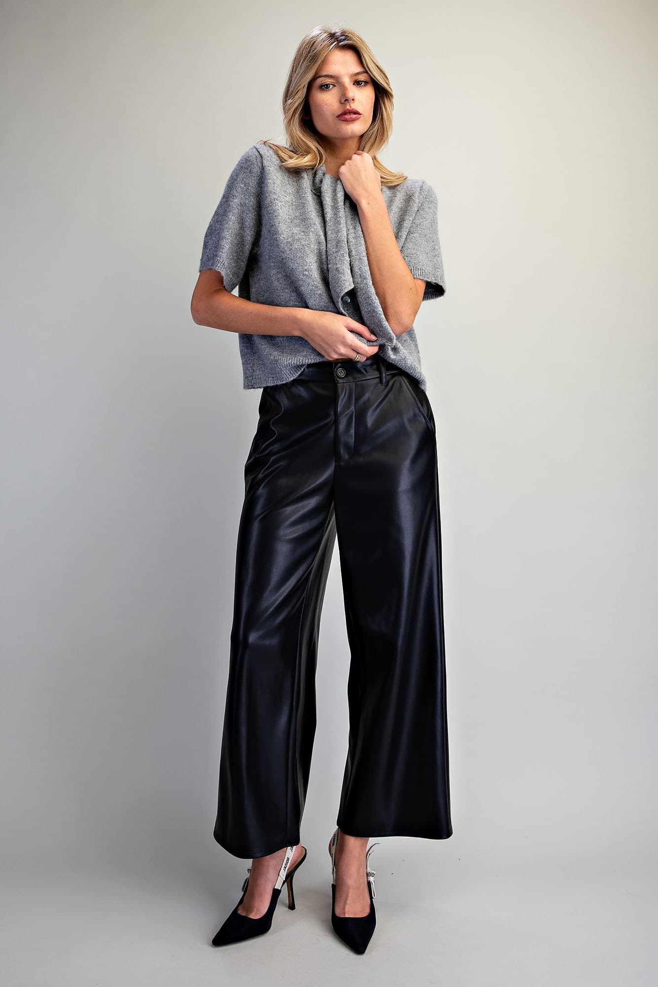 PK16843 - BLACK