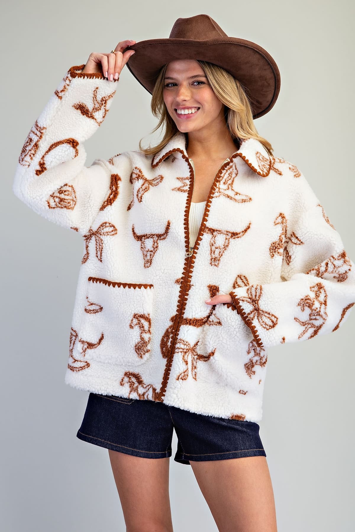 JH17423 - ALMOND LATTE
