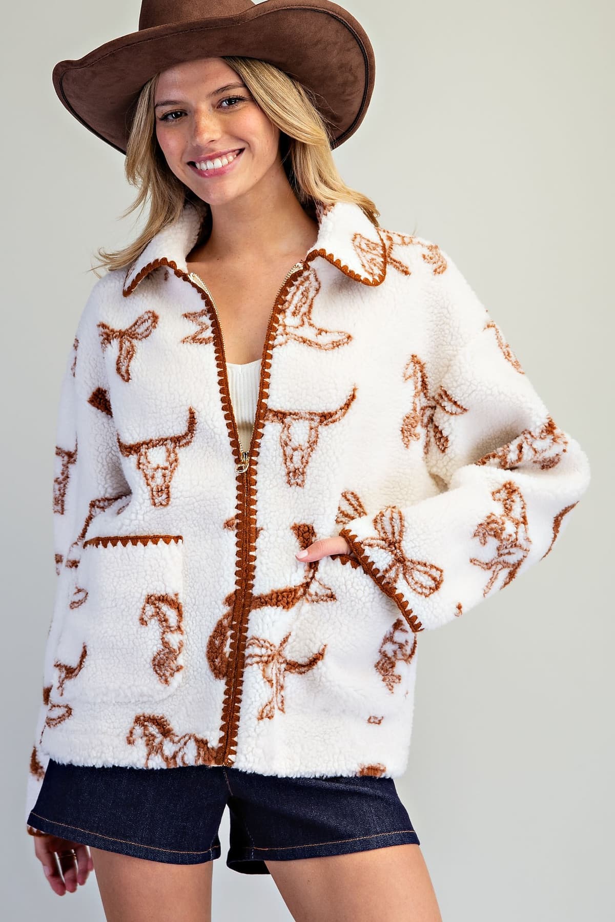 JH17423 - ALMOND LATTE