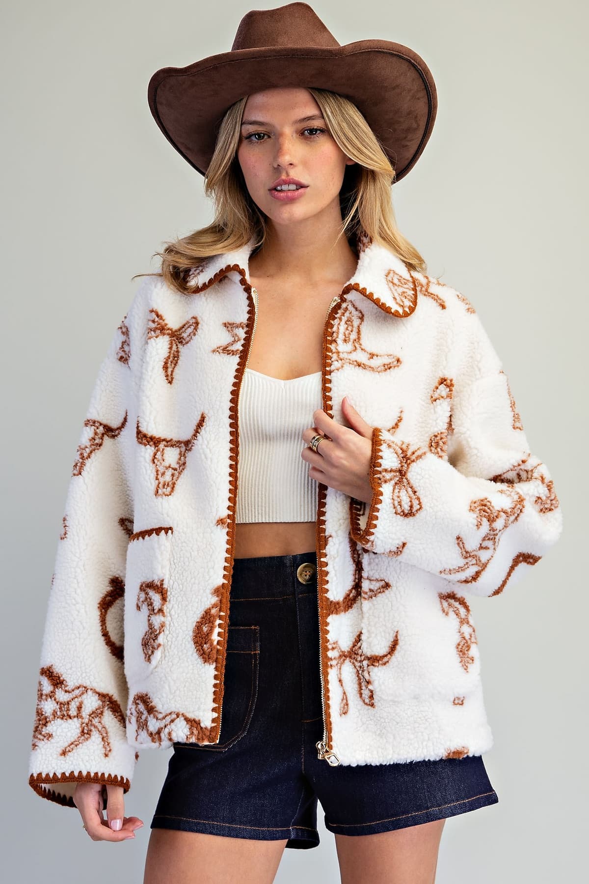 JH17423 - ALMOND LATTE