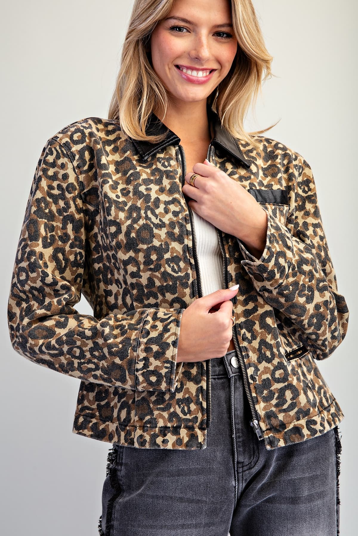 JK16978 - LEOPARD