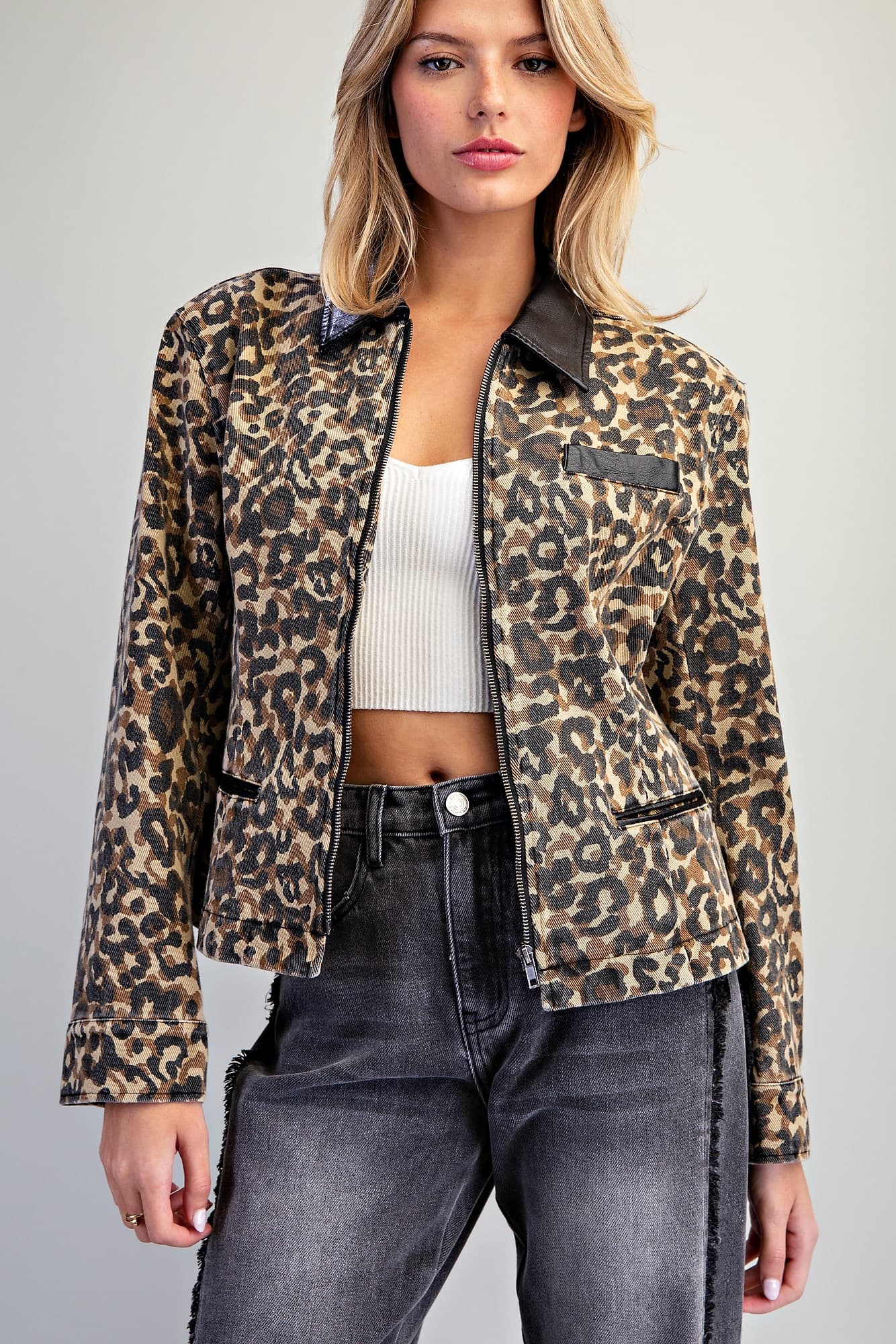 JK16978 - LEOPARD