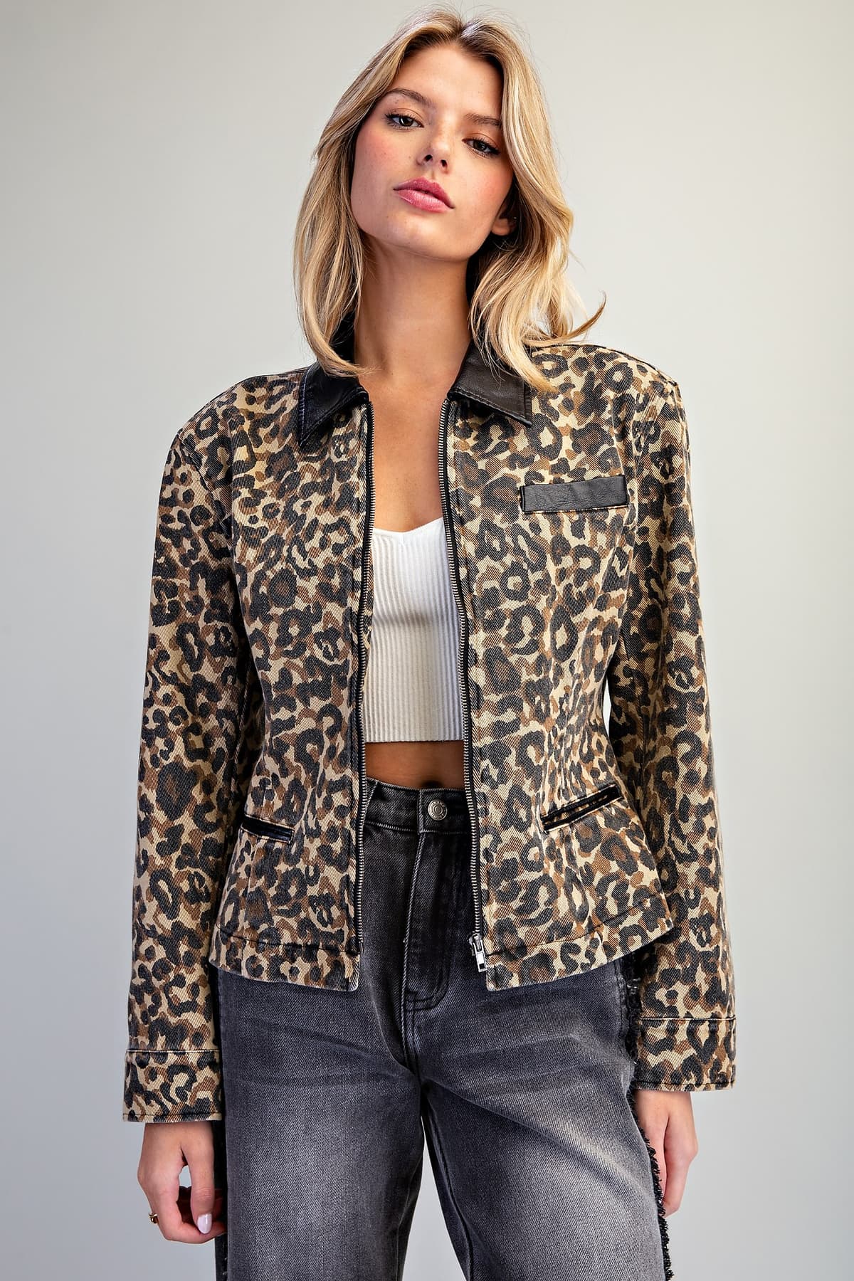 JK16978 - LEOPARD