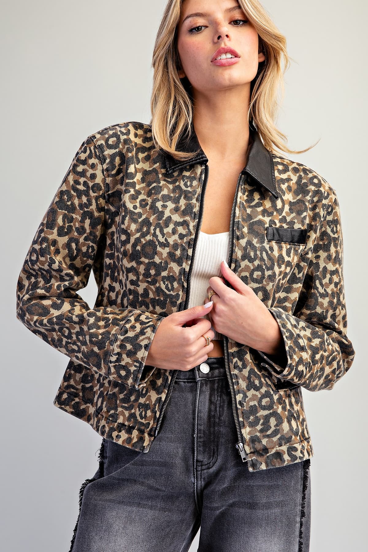 JK16978 - LEOPARD