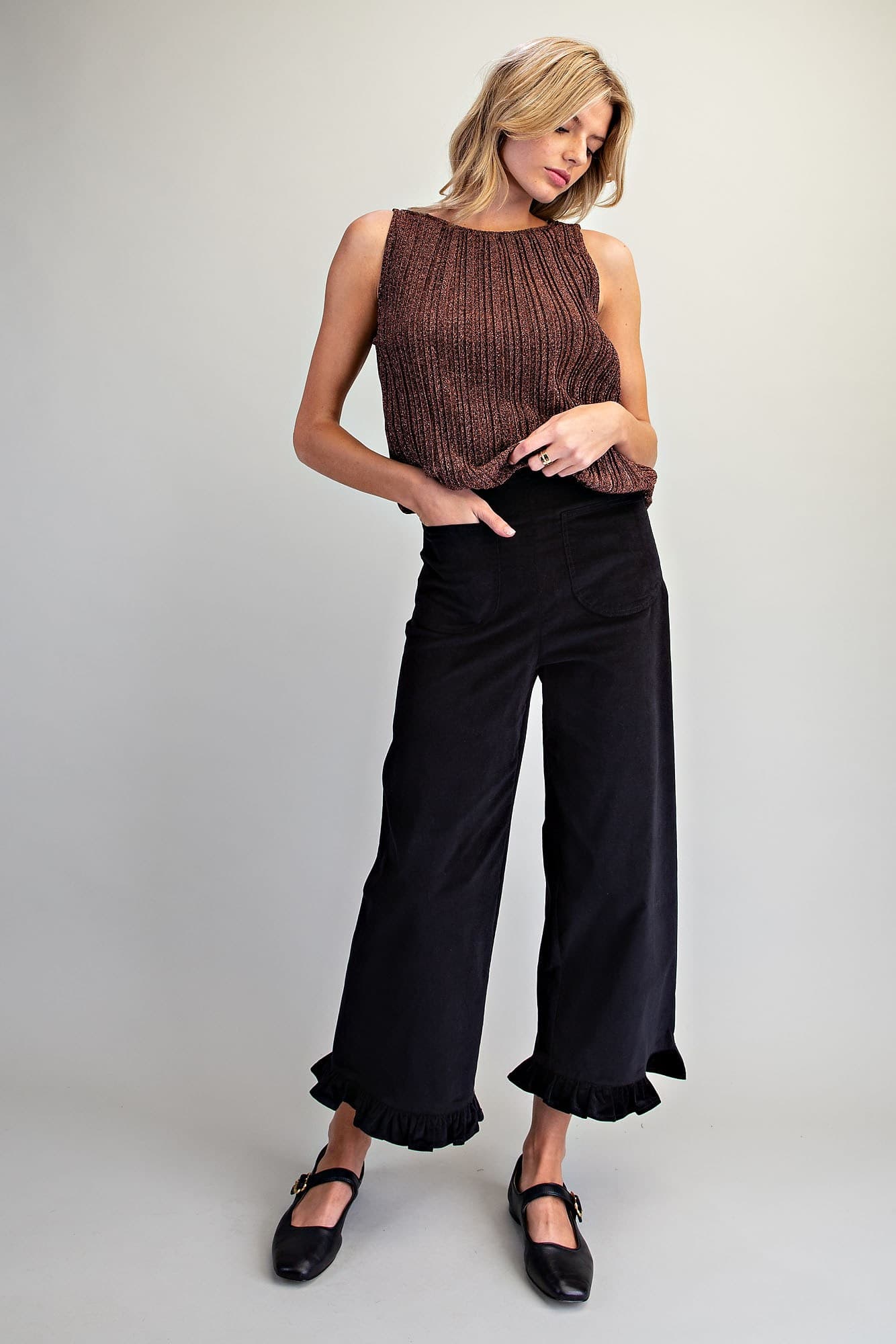 PK18011 - BLACK