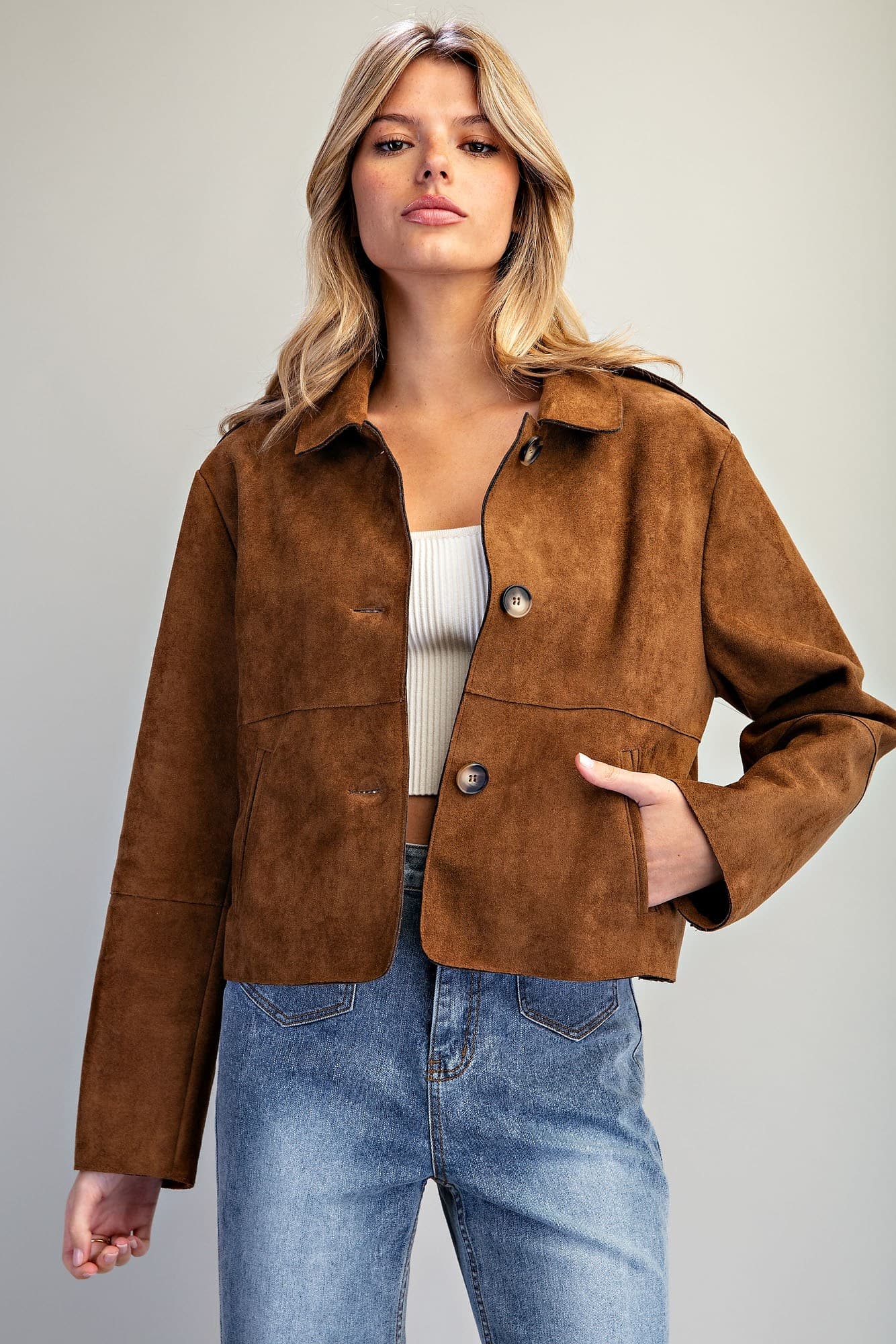 JK16810 - WALNUT