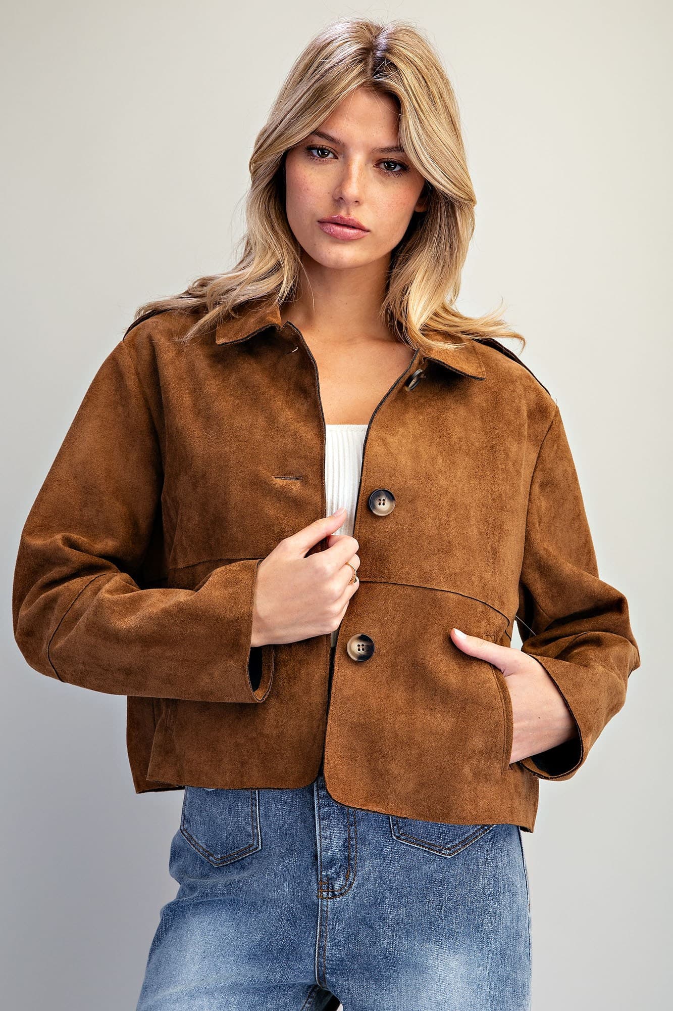 JK16810 - WALNUT